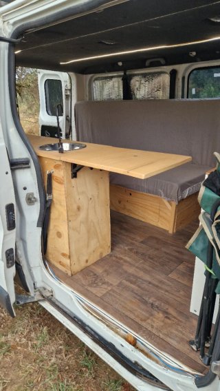 Opel Vivaro camper 2005