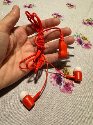 Auricolare colore rosso