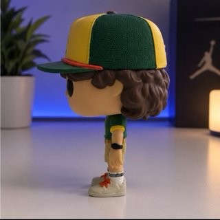 Funko Pop Stranger Things Dustin Nuevo