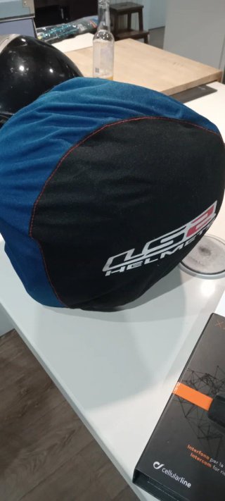 Casco Shark Modular con Intercomunicador
