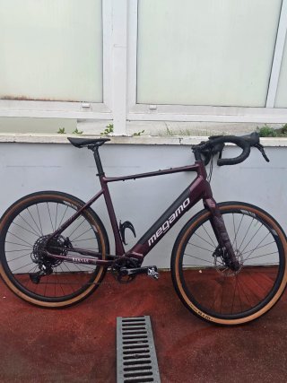 Bicicleta Eléctrica Megamo Kansas 2024