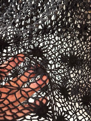 Túnica Crochet Lentejuelas Negro Blanche Porte
