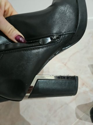 Stivali al ginocchio neri con tacco