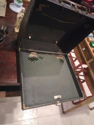 Máquina de Escribir Antigua Corona