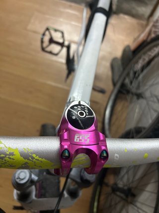 Bicicleta de Stunt Blanca y Rosa