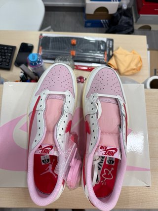 Air Jordan 1 Low OG SP Travis Scott Pink