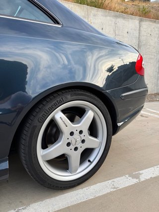 Mercedes-Benz  CLK 2004