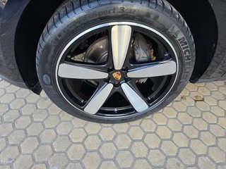 Porsche Macan Macan