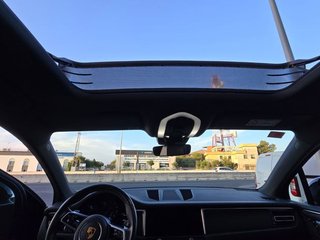 Porsche Macan Macan