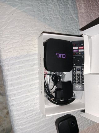 Routers y Descodificadores Huawei + 2 Mandos