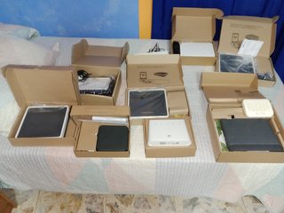 Routers y Descodificadores Huawei + 2 Mandos