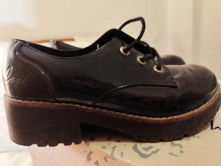 Zapatos Oxford charol negro