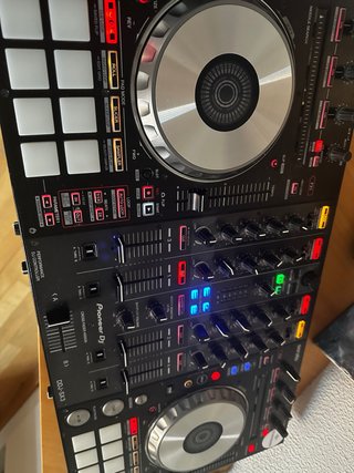 Controladora DJ Pioneer DDJ-SX3 Negra