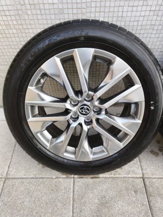 Llantas Toyota RAV4 19 pulgadas