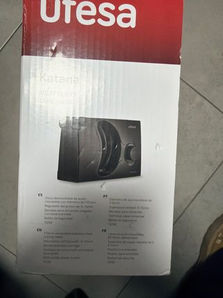 Cortadora de carne Ufesa Katana