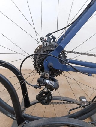 Bicicleta Triban RC120 Disc Road Bike