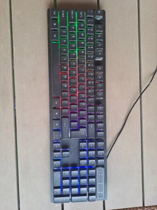 Teclado Gaming Retroiluminado RGB