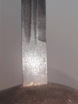 Espada antigua, fabricado en Toledo.