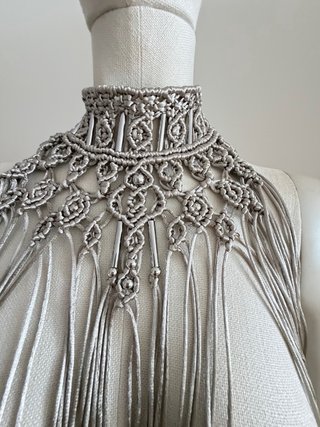 Collar gargantilla choker plata con abalorios