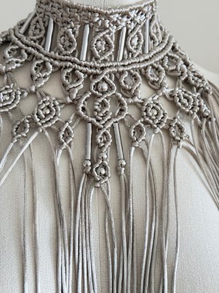 Collar gargantilla choker plata con abalorios