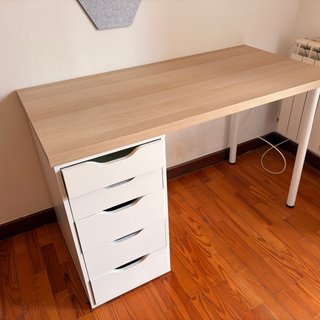 Escritorio IKEA LAGKAPTEN / ALEX