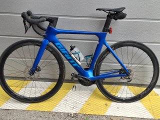 Bicicleta Giant Propel 105