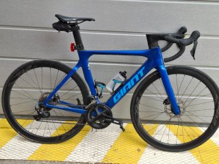 Bicicleta Giant Propel 105