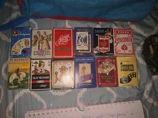 Consegna di carte da gioco Heraclio Fournier Edizione Limitata