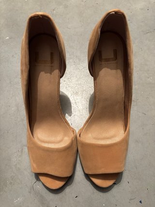Zapatos Tacón Adolfo Dominguez Beige