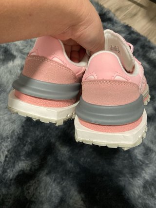 Zapatillas Lacoste rosas y grises talla 36