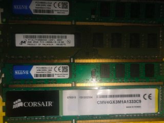 Lote Memoria RAM DDR3 Corsair y MLLSE