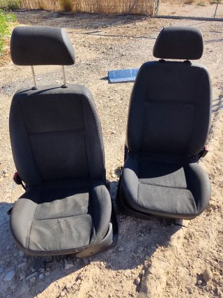 Asientos Delanteros VW Polo 6N 2001