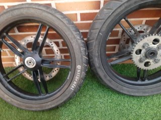 Ruedas Moto TZR Continental