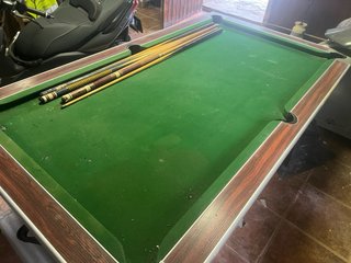 Mesa de Billar Inglés
