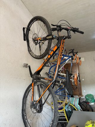 Bicicleta de montaña CUBE