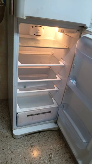 Nevera blanca