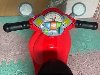 Correpasillos Vespa Chicco Rojo