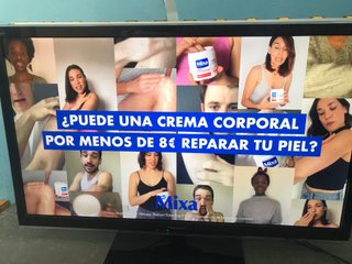 Panasonic Smart TV de 42 Pulgadas