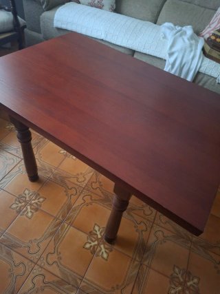 Mesa de centro de madera y cristal