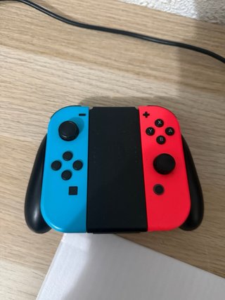 Nintendo Switch + Mandos + Splatoon 2