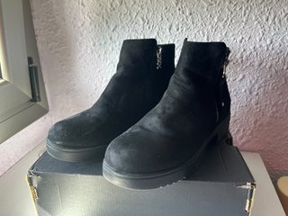 Botines Xti Negros