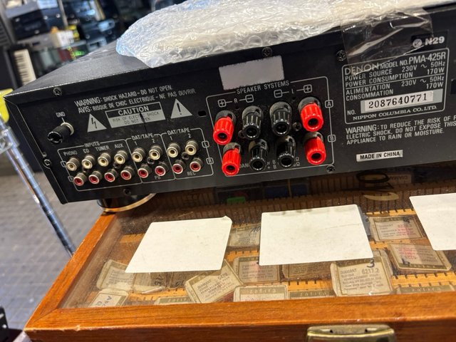 Amplificador Denon PMA-425R Negro