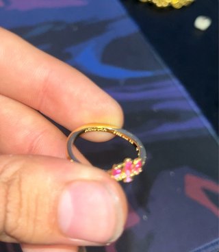 Anillo Pandora Oro Rosa con Piedras Rosas