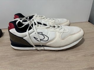 Zapatillas Jonsmith Blancas y Rojas
