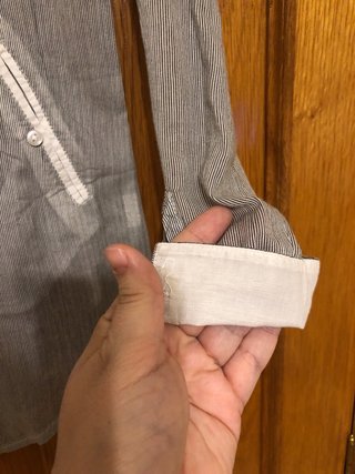 Camisa Bershka rayas gris y blanco Talla M