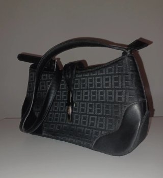Borsa Fendi donna nera