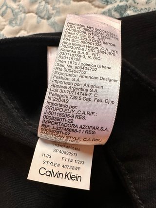 Cazadora vaquera negra Calvin Klein