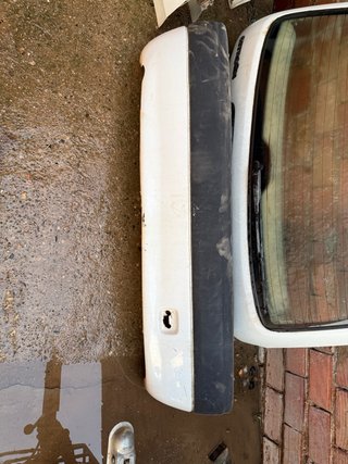 Parachoques trasero Citroën Saxo