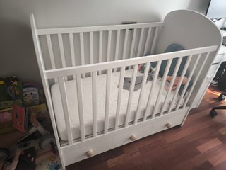 Cuna IKEA GONATT con cajón