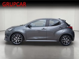 Toyota Yaris Hybrid Style